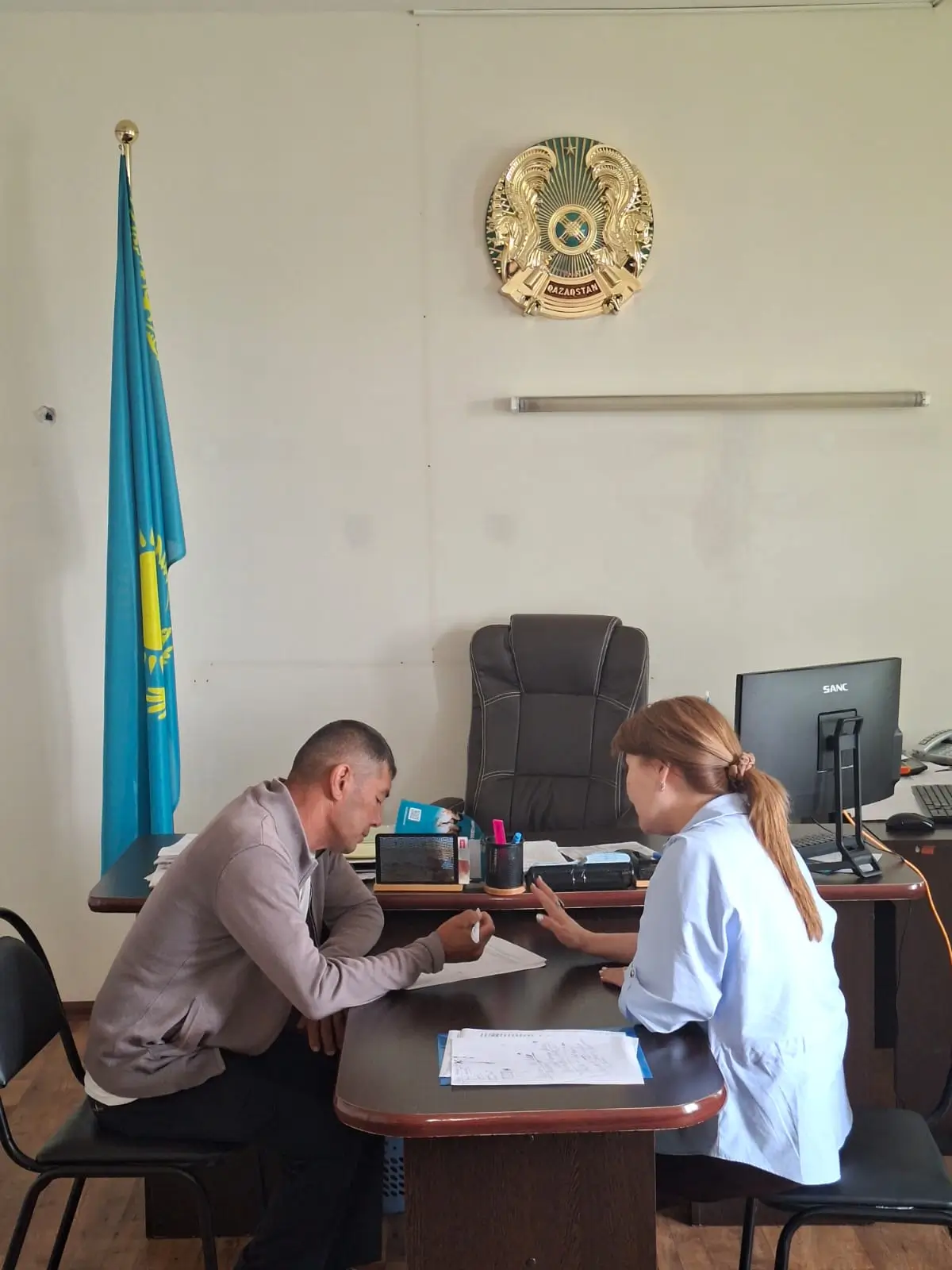 Consultation with district administration specialists